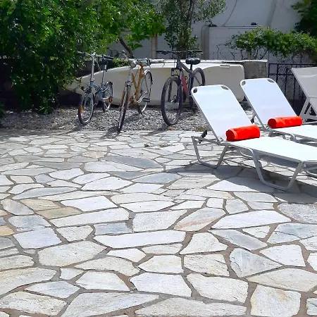 Villa Beachfront Skaloma