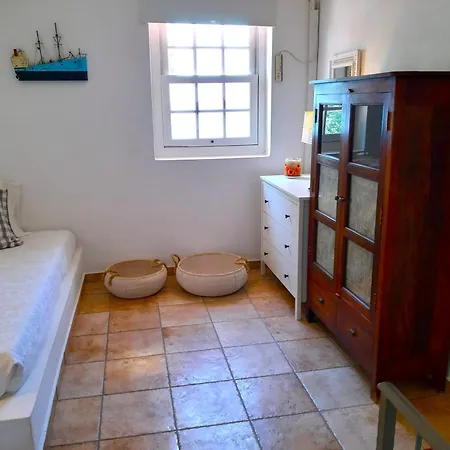 Beachfront * Skaloma