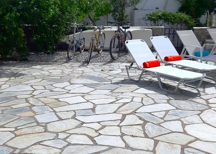 Villa Beachfront Skaloma