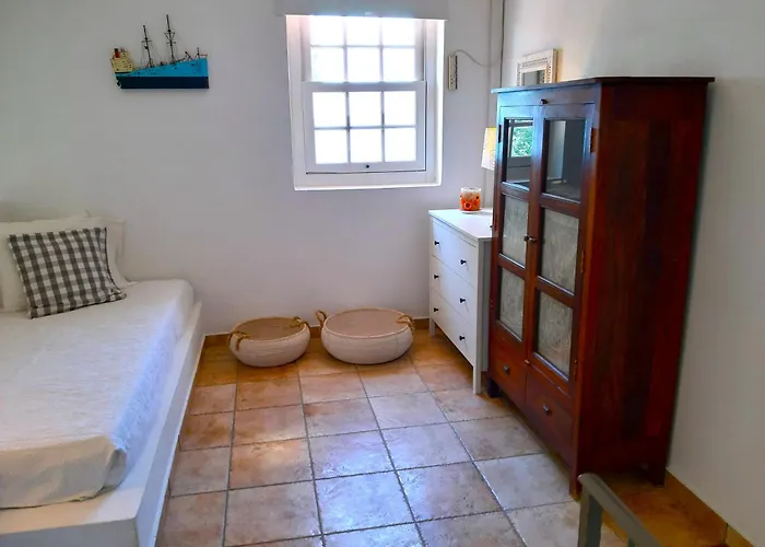 Beachfront * Skaloma